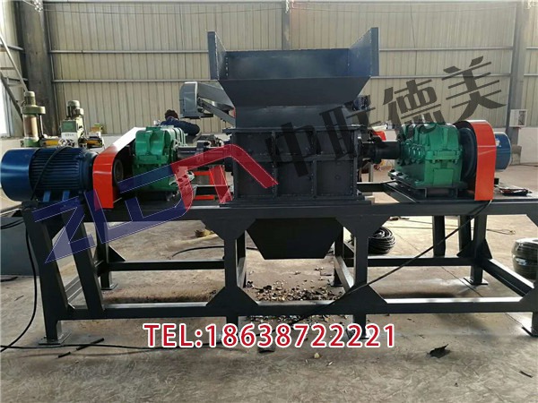 山東微型塑料撕碎機(jī)刀片角度